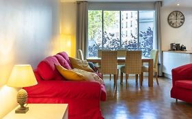 Paris City - Spacious 3 Rooms Flat For Families - 3 Minutes From Metro Station